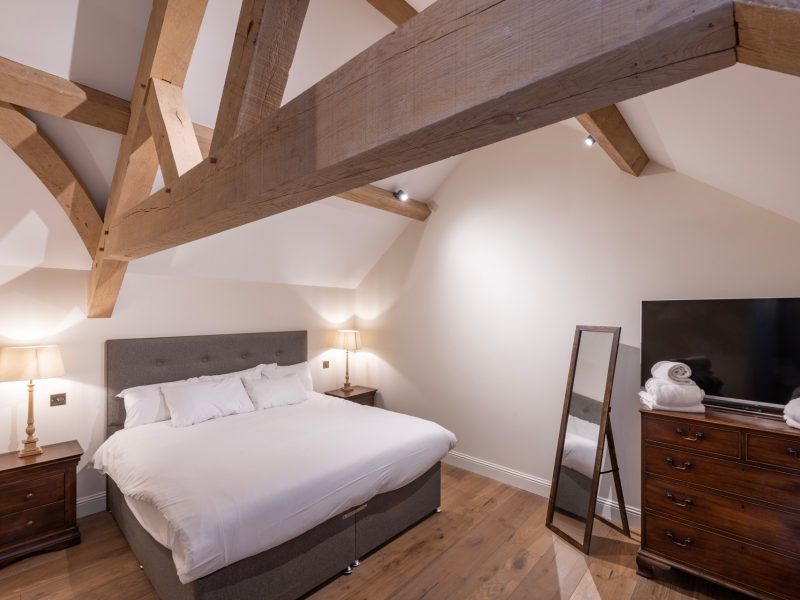 Coach-House_Hidden-River-Cabins7